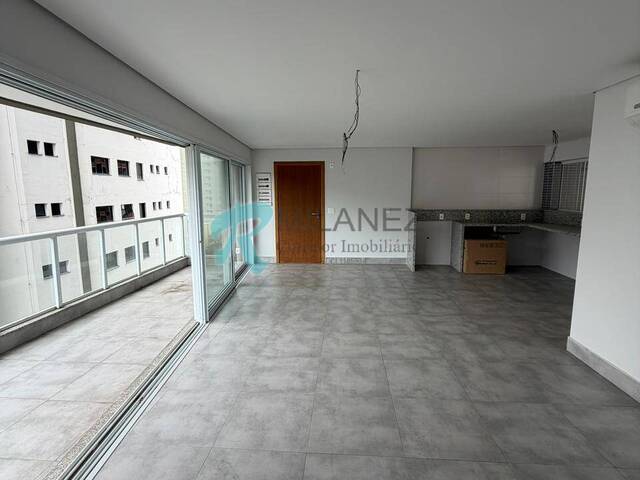 Apartamento para Venda em Guarujá - 4