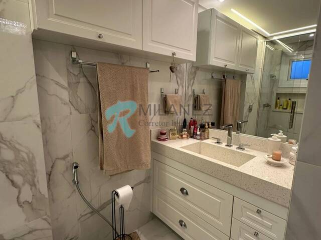 Apartamento para Venda em Guarujá - 5